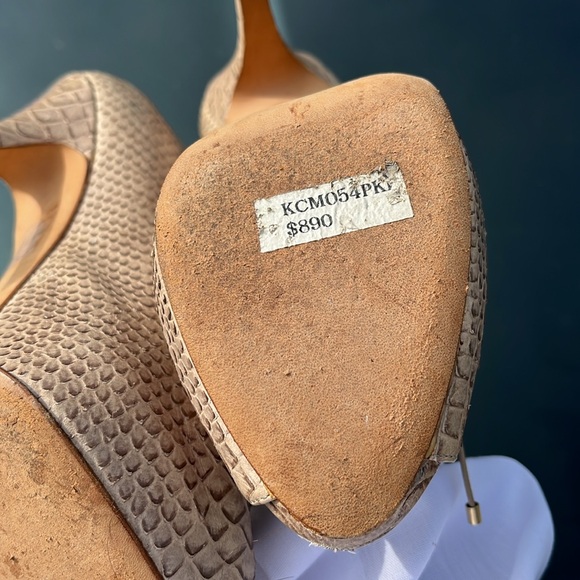 Lightly used - Picture 4 of 4